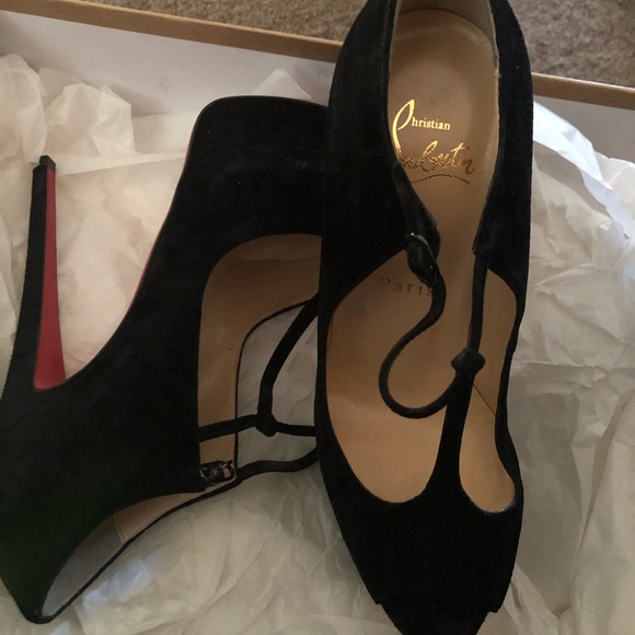 Designer shoes - Picture 3 of 3